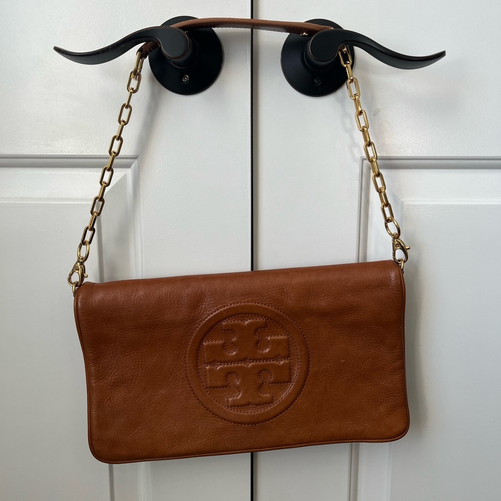Tory Burch Tan Leather Shoulder Bag with Gold Chain